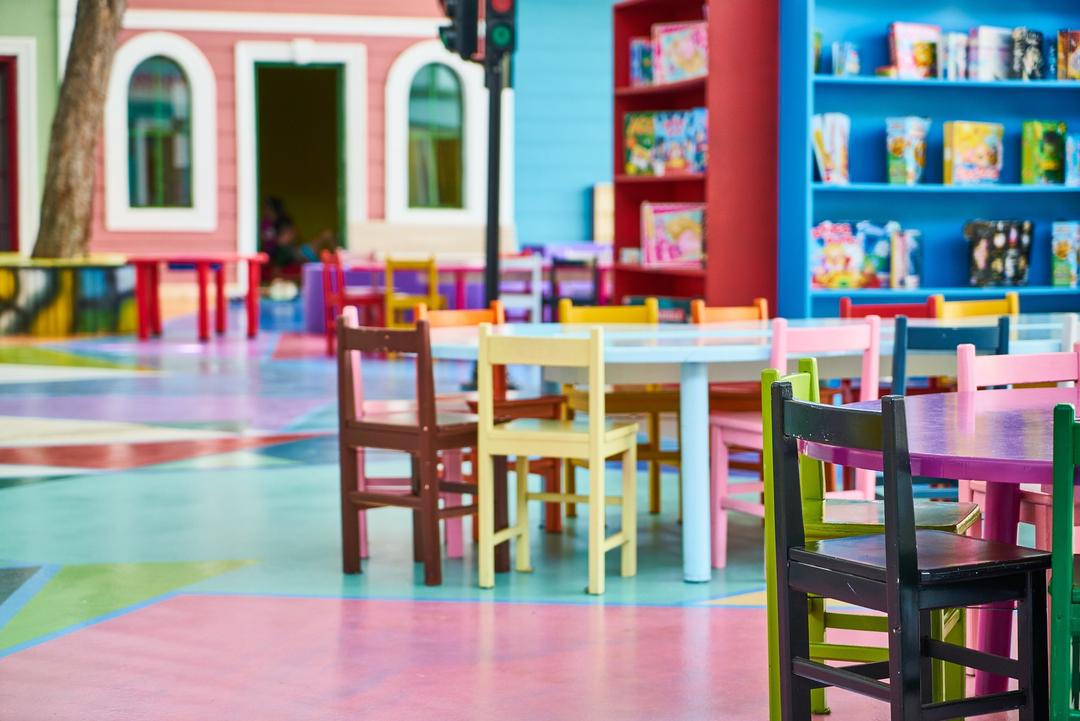 A tidy and clean kindergarten with many bright and vibrant colors